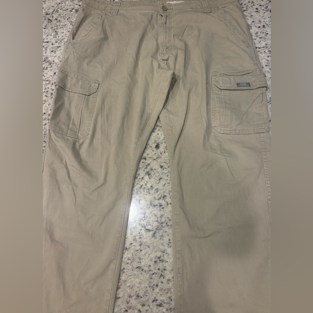 Wrangler Men’s Cargo Pants size 38x30